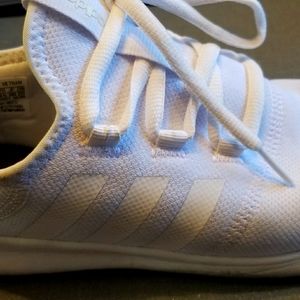 Adidas womens tennis shoes